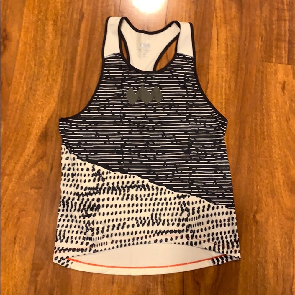 NWT Run for Uganda print running tank